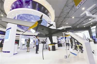 “高大上”成都創(chuàng)交會(huì)最炫科技閃亮 逛展攻略(圖1)