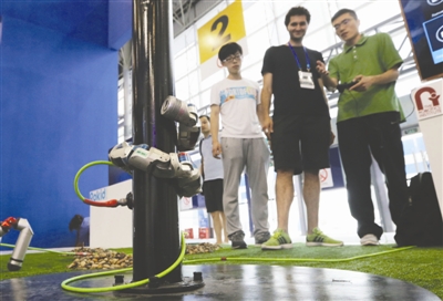 “高大上”成都創(chuàng)交會(huì)最炫科技閃亮 逛展攻略(圖4)