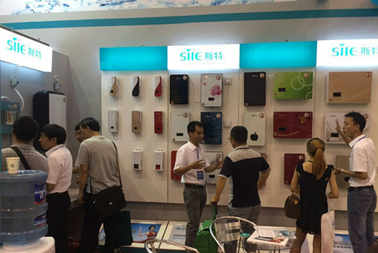 渠道扁平化 斯特電器正深入全國區(qū)域(圖2) 斯特電器成都展現(xiàn)場