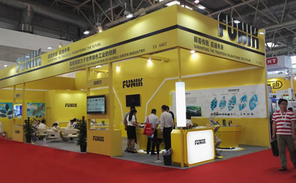 富耐克亮相2016年國際機(jī)床展并榮膺獎(jiǎng)(圖1)