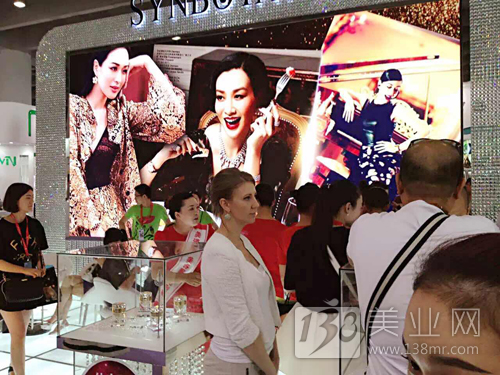 廣東美博會人氣爆棚顏值又高的展館(圖4) 廣東美博會人氣爆棚顏值又高的展館(圖4)