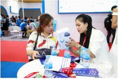 直擊中國國際美博會—德熙“尋找全城最美微笑