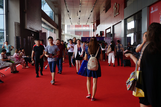 嘉薇上品全新亮相廣州美博會(huì)(圖1)